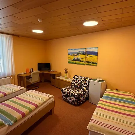 Duel Pensjonat Uście nad Łabą