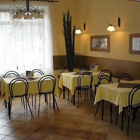 Guest house Duel 3*