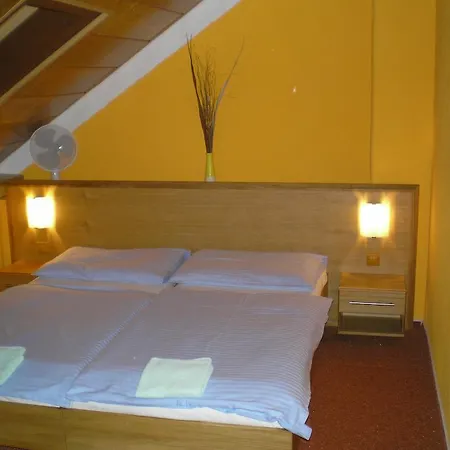 Guest house Duel