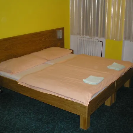 Guest house Duel 3*
